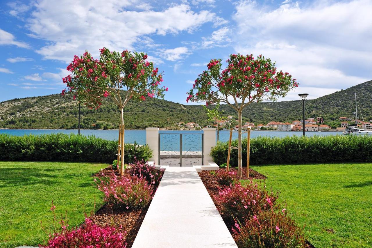 Villa Vinsun Vinišće Exterior foto